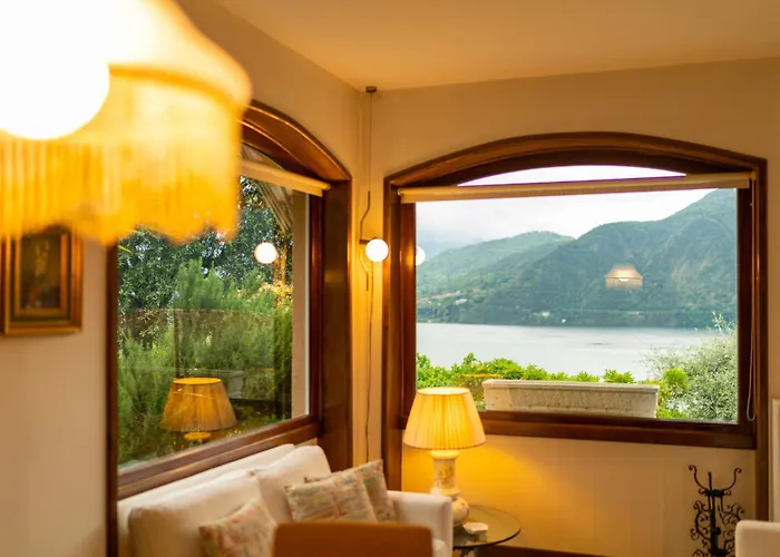 Furmiga Retreat Lakeview Garden * Lenno